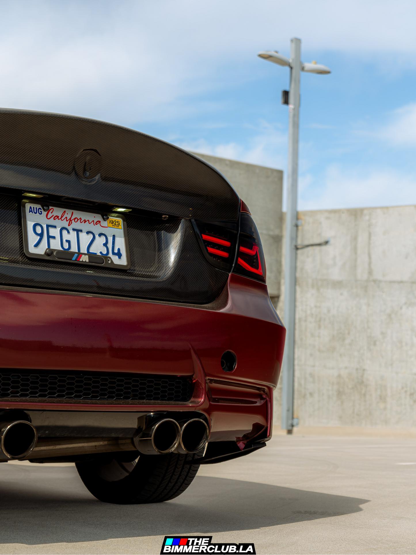 E90 CSL Style Carbon Fiber Trunk