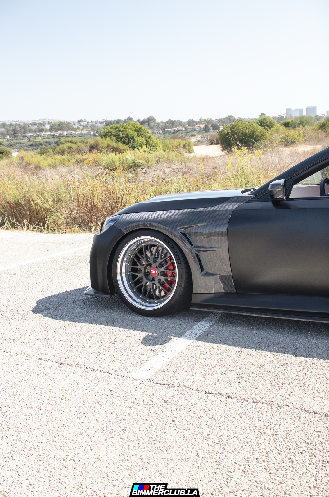 G87 M2 Dry Carbon Fiber Vented Fenders