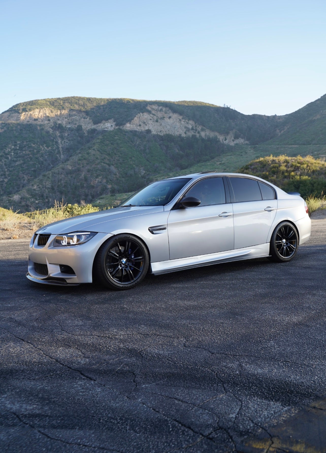 For BMW E90 / E91 M3 style side skirts