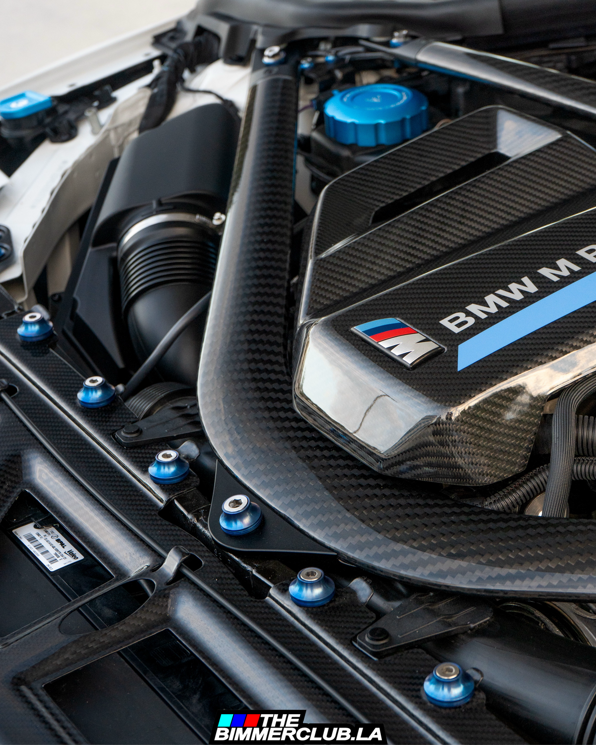 G8x M2 / M3 / M4 S58 M Performance Dry Carbon Fiber Engine Cover G8x M2 / M3 / M4 S58 M Performance Dry Carbon Fiber Engine Cover