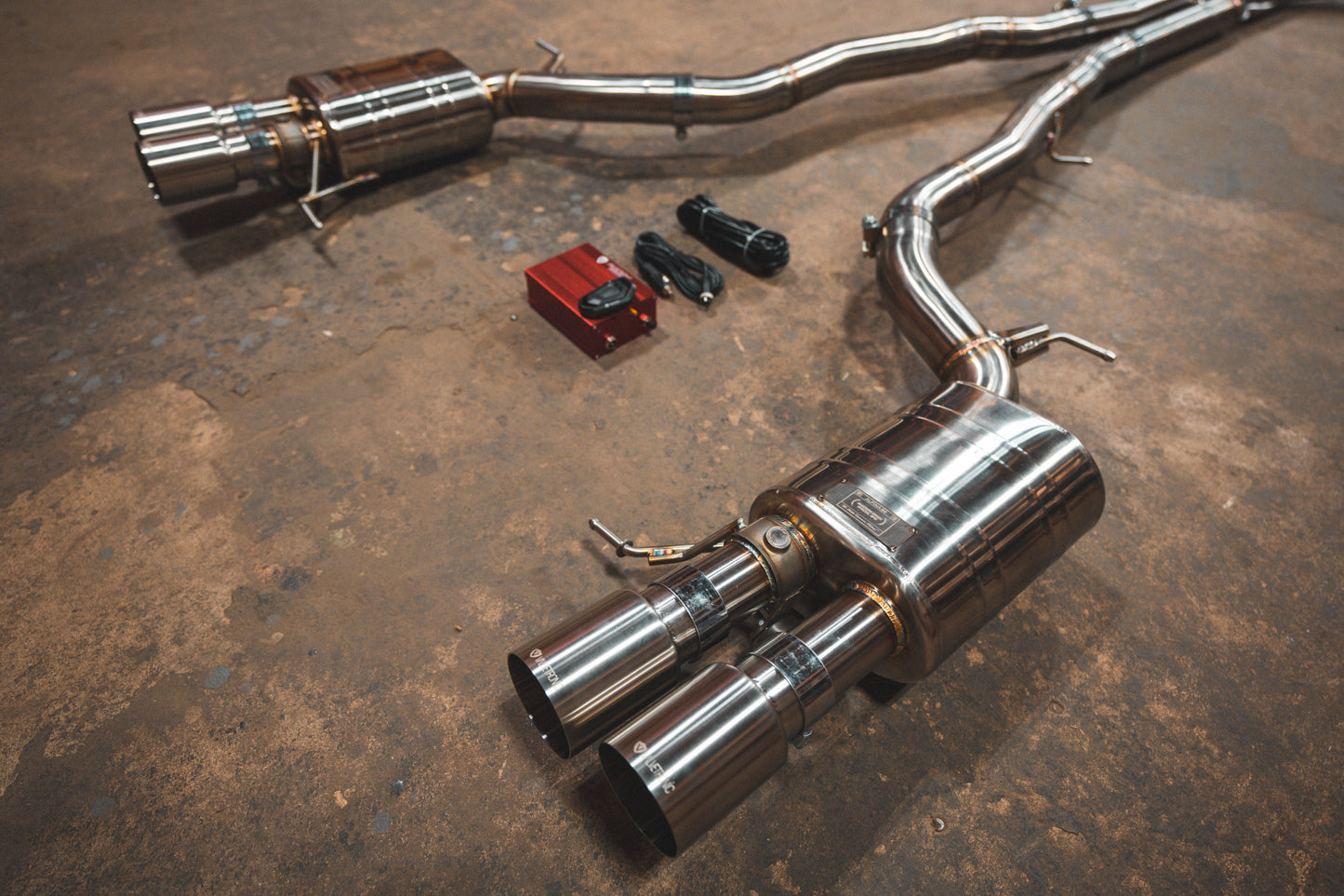 Alpina B6 / BMW 650i Valved Sport Exhaust System