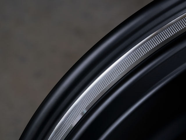 APEX ARC-8 17 Inch (5 x 120)